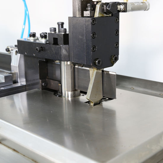 Precio de máquina dobladora de etiquetas para impresión
