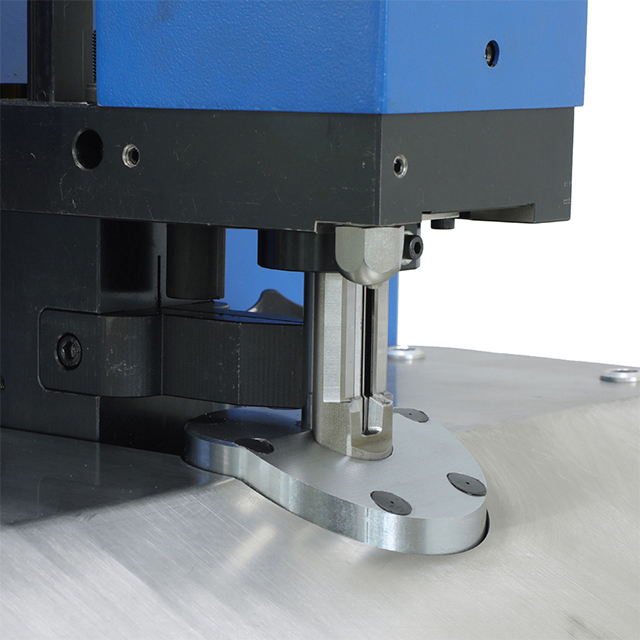 Máquina de flexión de la placa de la regla de acero de la hoja automática para la fabricación de troqueles de corte de juntas